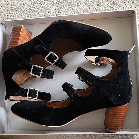 Block heel strappy shoes - Picture 5 of 8